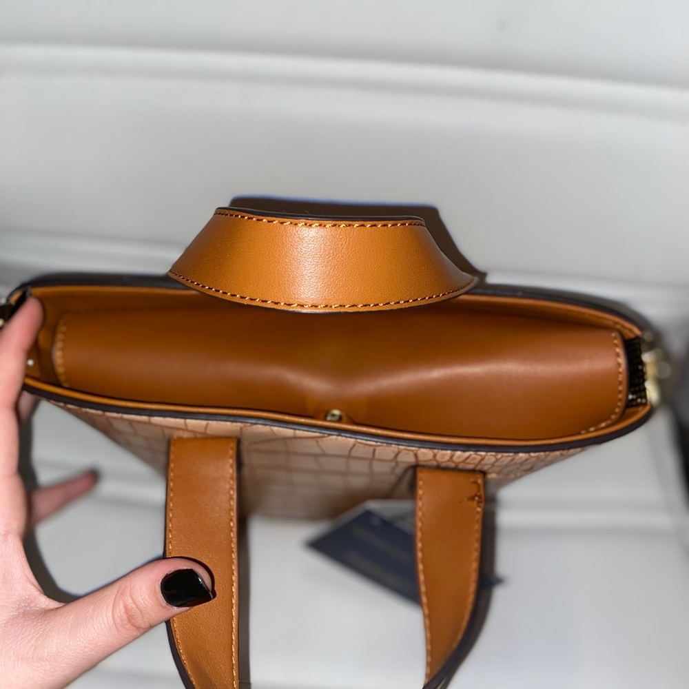 Purse - Picture 3 of 6